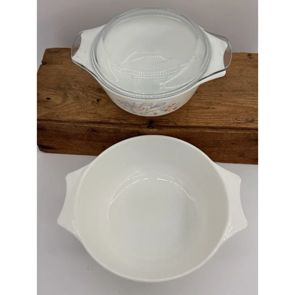 Pyrex england blue